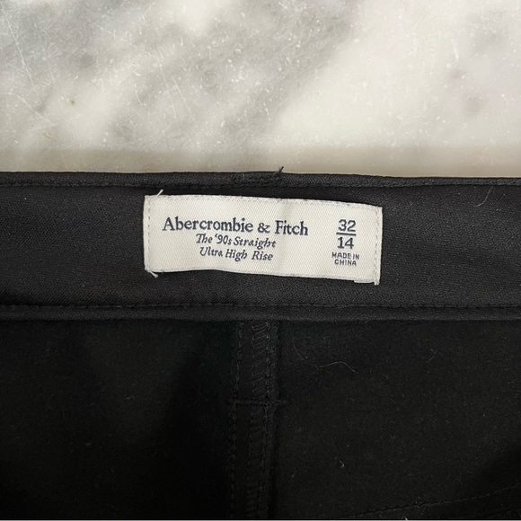 Abercrombie & Fitch 90’s Straight Ultra High Rise Pants Black Vegan Leather 14 - Picture 7 of 11